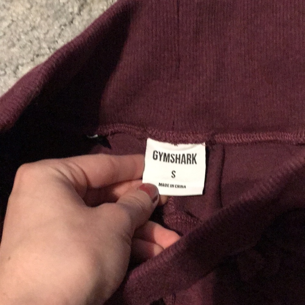 Gymshark - Burgundy Color Joggers - Picture 5 of 5